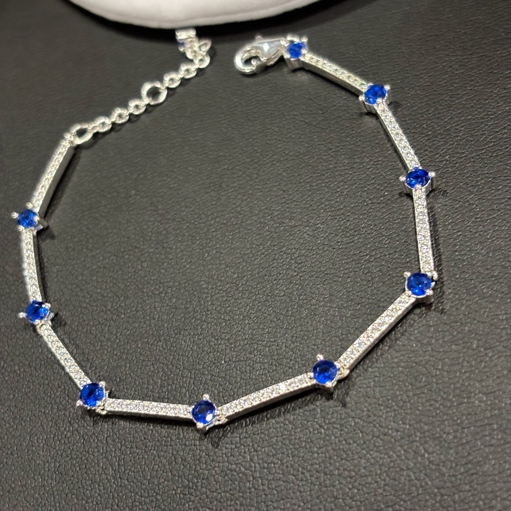 PANDORA Silver and Blue Gemstone Bracelet. 7” long. New